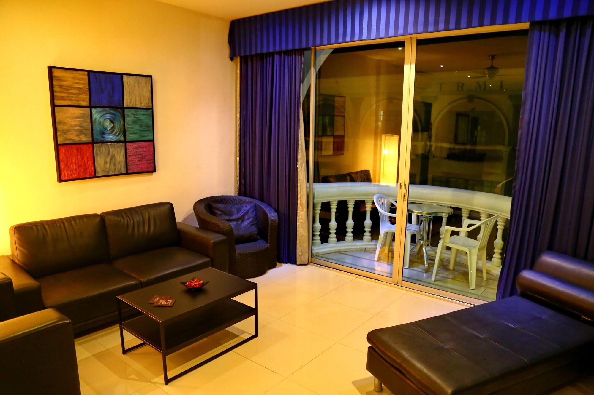 East Suites Pattaya Εξωτερικό φωτογραφία