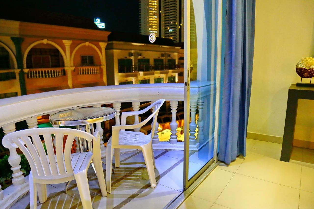 East Suites Pattaya Εξωτερικό φωτογραφία